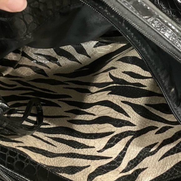 Women’s satchel with pull out bag. - Picture 3 of 6